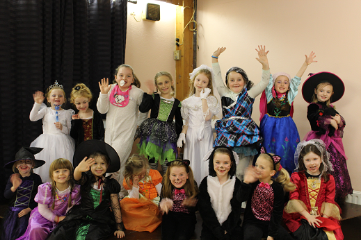 Cygnets Halloween